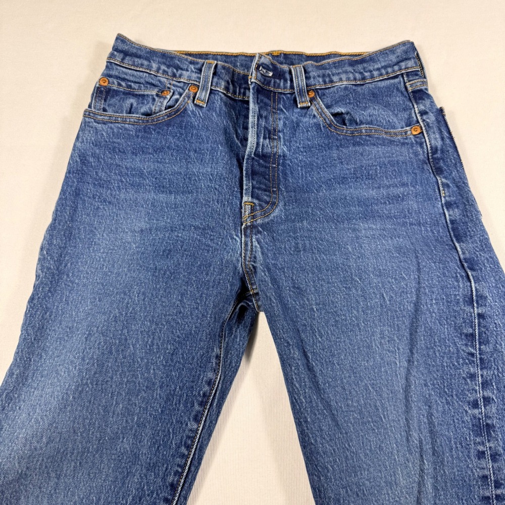 Levi's 501 Original Fit Jeans W27 L32 Medium Wash Blue Straight Leg Button Fly - Picture 14 of 15